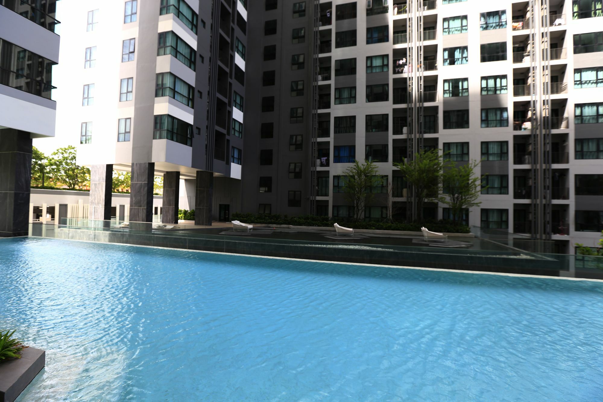 The Base Apartman Pattaja Kültér fotó